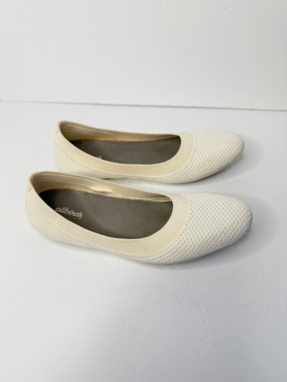 Allbirds Tree Breezers Ballet Flats Cream Ivory
Comfort Women’s shoes Sz 8.5 - Picture 2 of 8